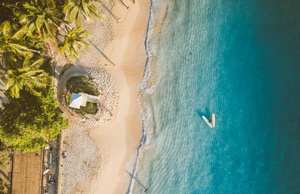 Kenya Flying Safaris - Diani Hotels & Lodges, Ukunda