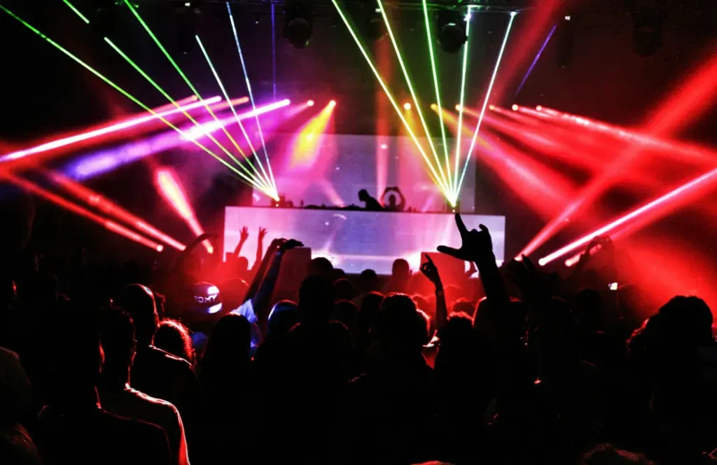 Kenya Nighlife Experiences - Nairobi Night Clubs, Westlands Nairobi