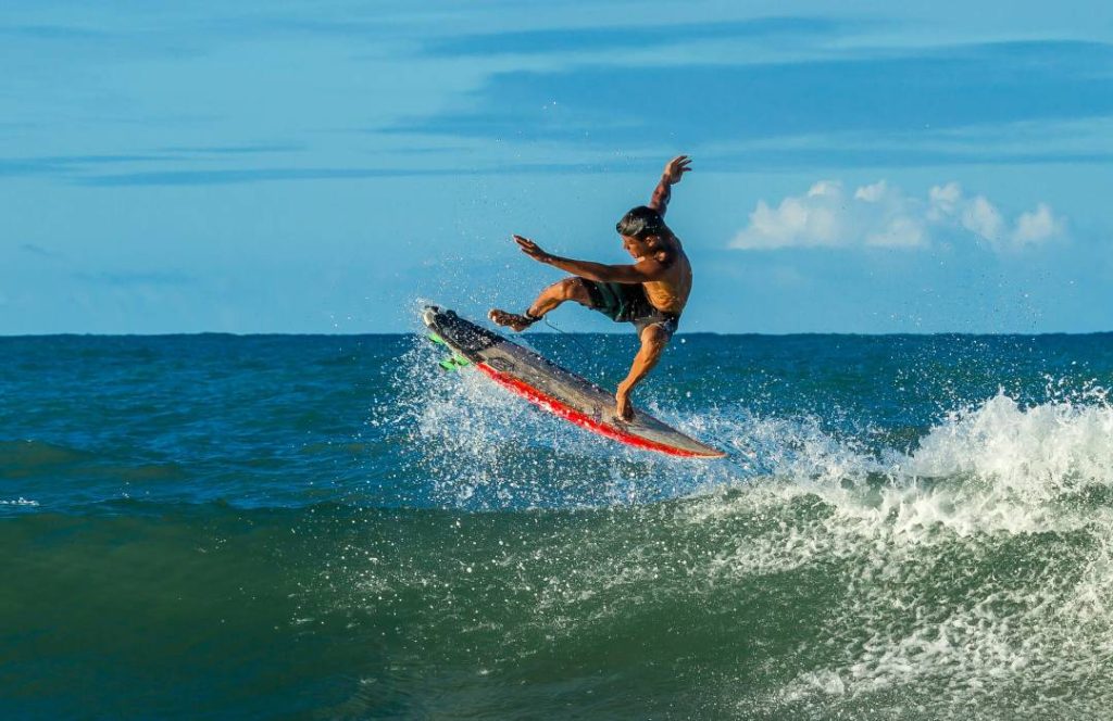 Mombasa Surfing Tours - Surfing - Baobab Sandbar, Mombasa