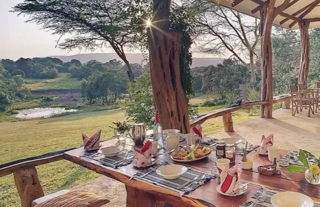 Luxury Private Hotels & Lodges - Acacia House - Mara North Conservancy