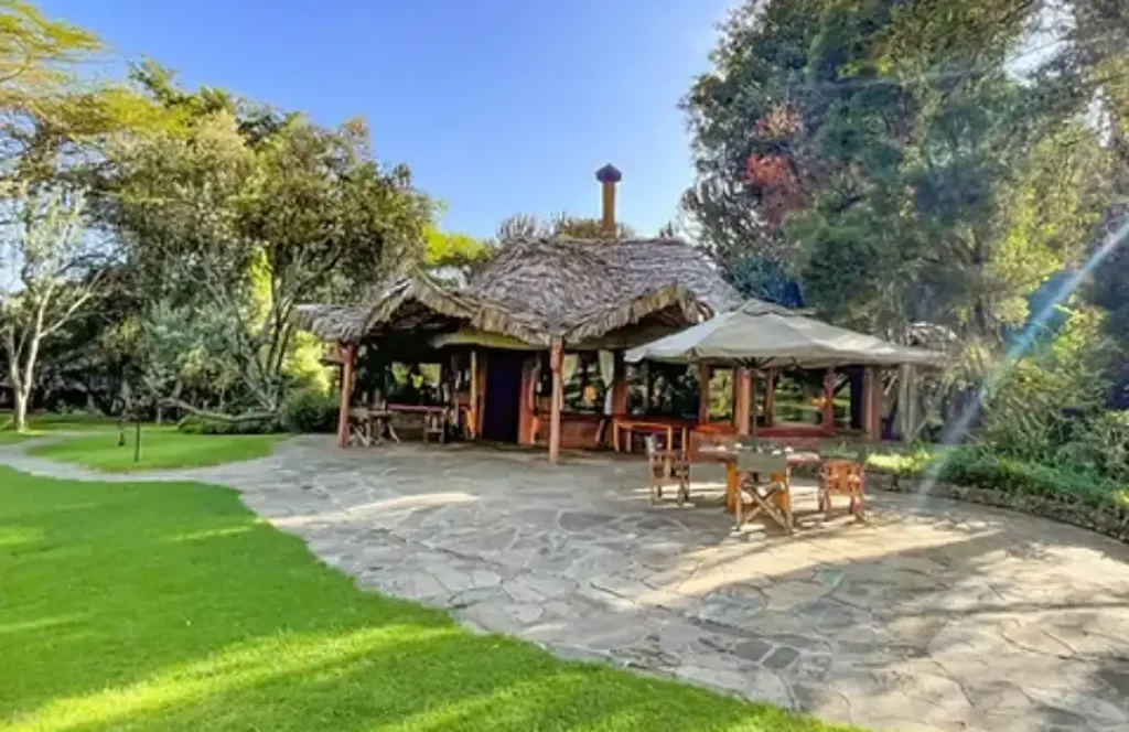 Luxury Private Hotels & Lodges - Oserengoni Wildlife Sanctuary Villas - Lake Naivasha